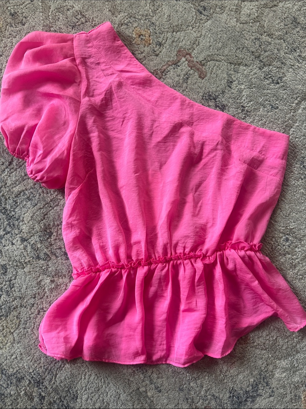 glam Hot Pink One-Shoulder Puff Sleeve Peplum Top